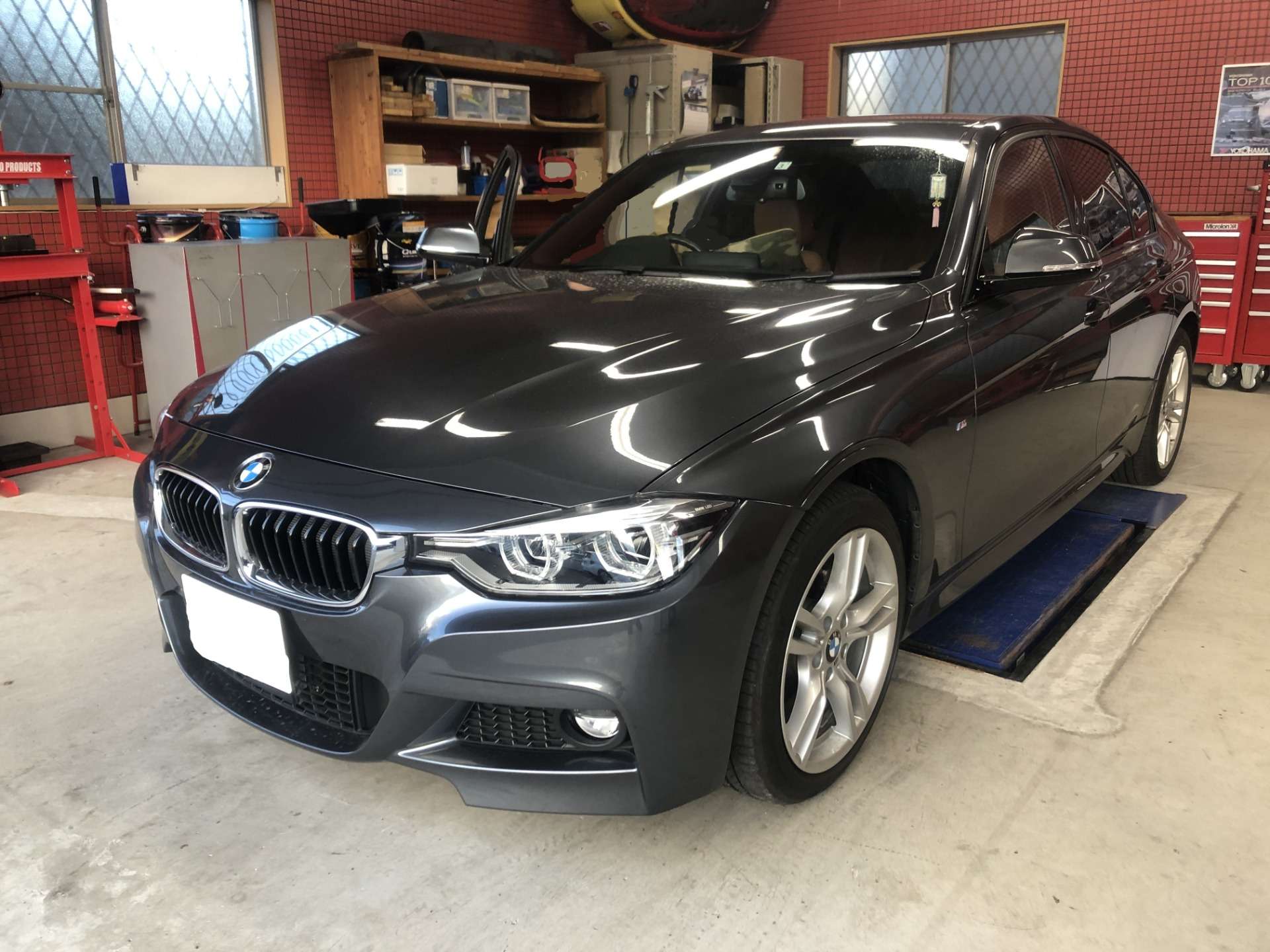 BMW／F30　オイル交換