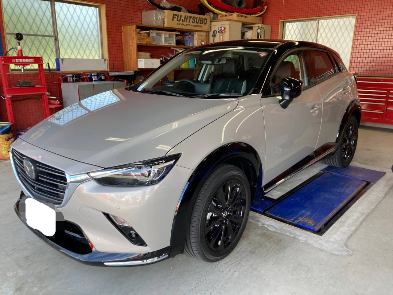 マツダCX-３／DK系　R-spec（データシステム）TVキット、コムエンタープライズ車速ドアロック　取付