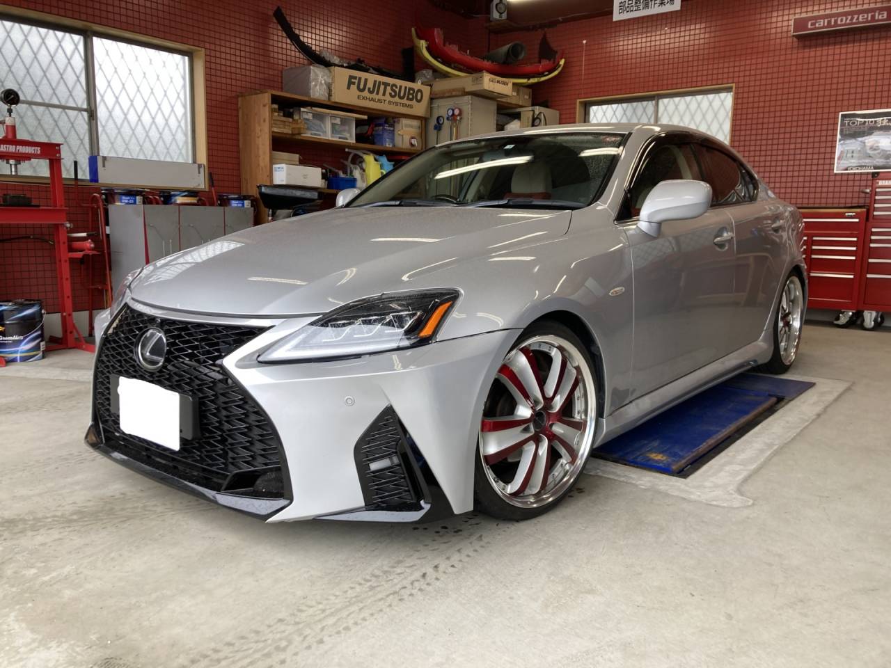 レクサスIS／GSE20　クラッツィオシートカバー／持込分　取付