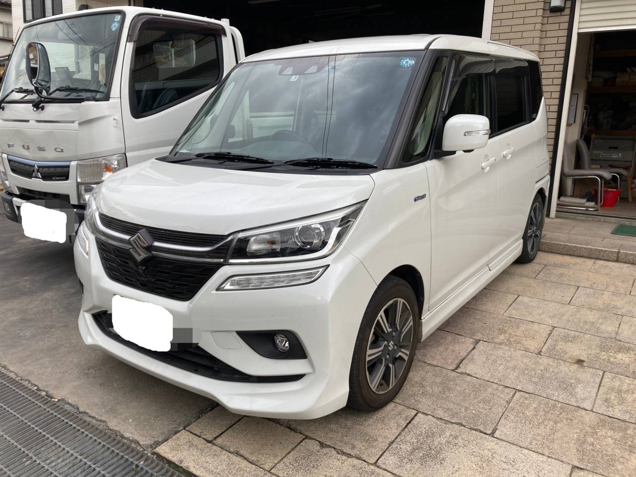 ソリオバンディッド／MA36S　飛び石ヒビ　フロントガラス交換