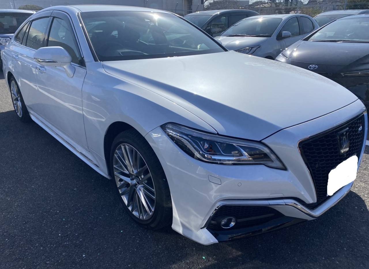 クラウンRS／AZSH20　ビートソニックHDMI変換アダプター／HVXY03など　取付