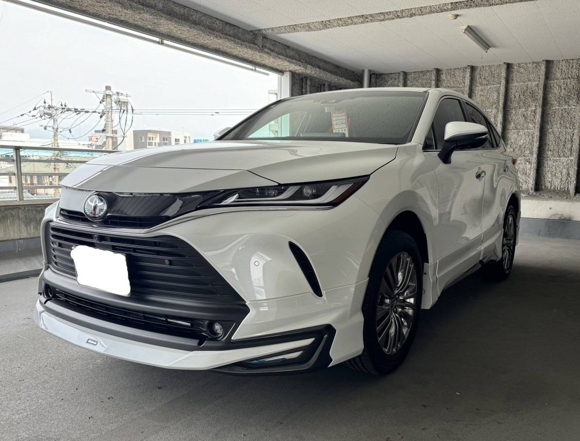 ハリアーHV／AXUH80　モデリスタエアロパーツ、LEDイルミ、マフラーカッター　取付