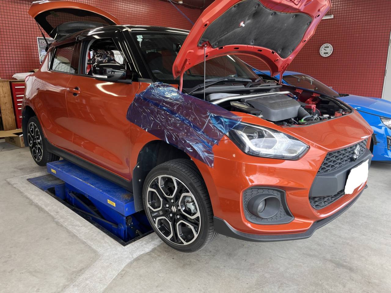 スイフトスポーツ／ZC33S　HKS車高調（ハイパーMAX）取付